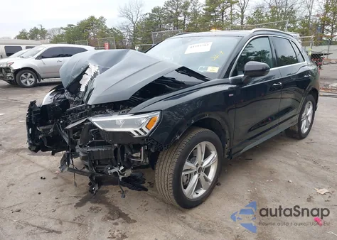 2024 Audi Q3 Premium 45 Tfsi S Line Quattro Tiptronic z USA, uszkodzony, nr VIN WA1DECF31R1114595